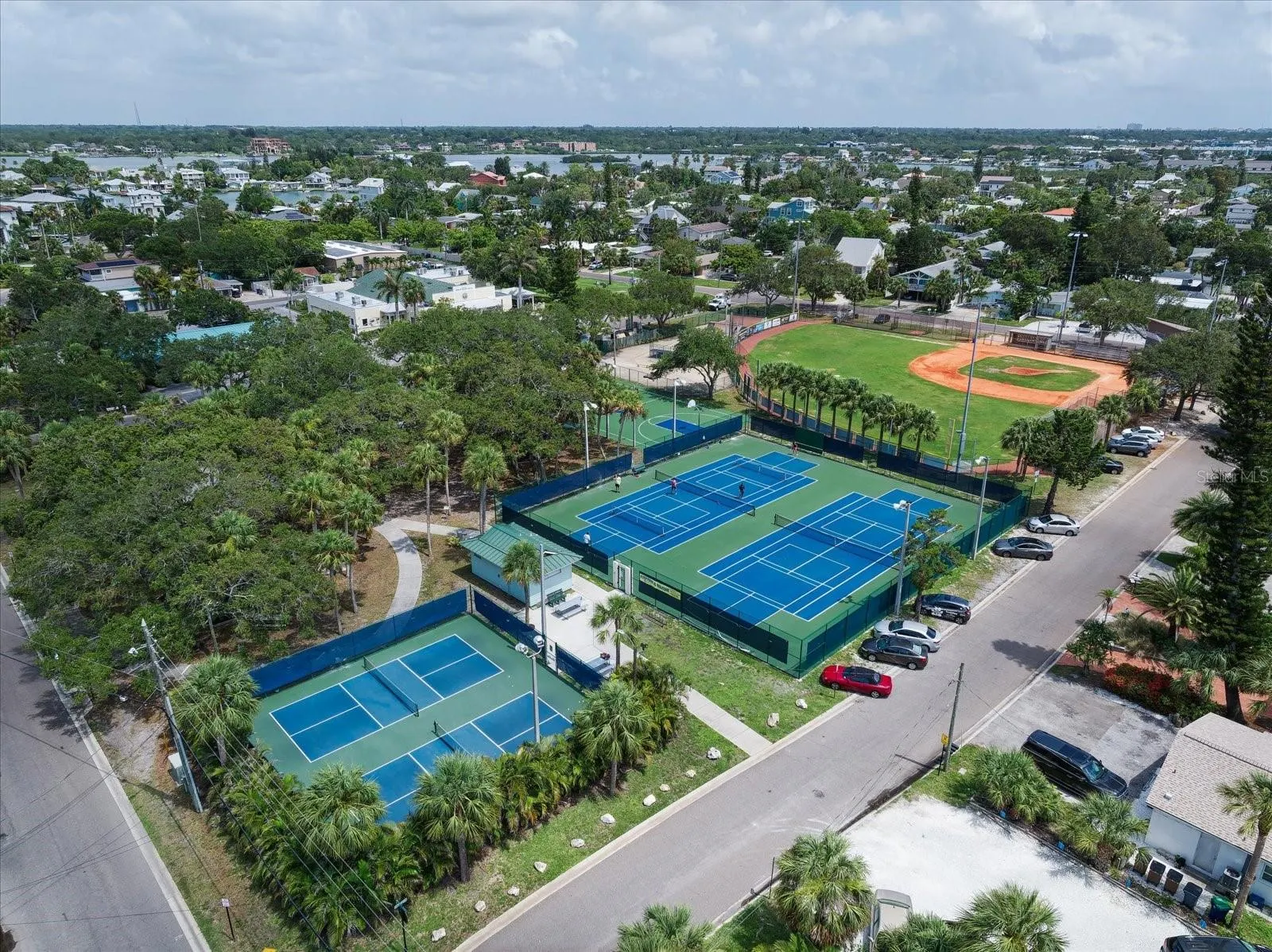 800 E GULF BLVD #5, #5