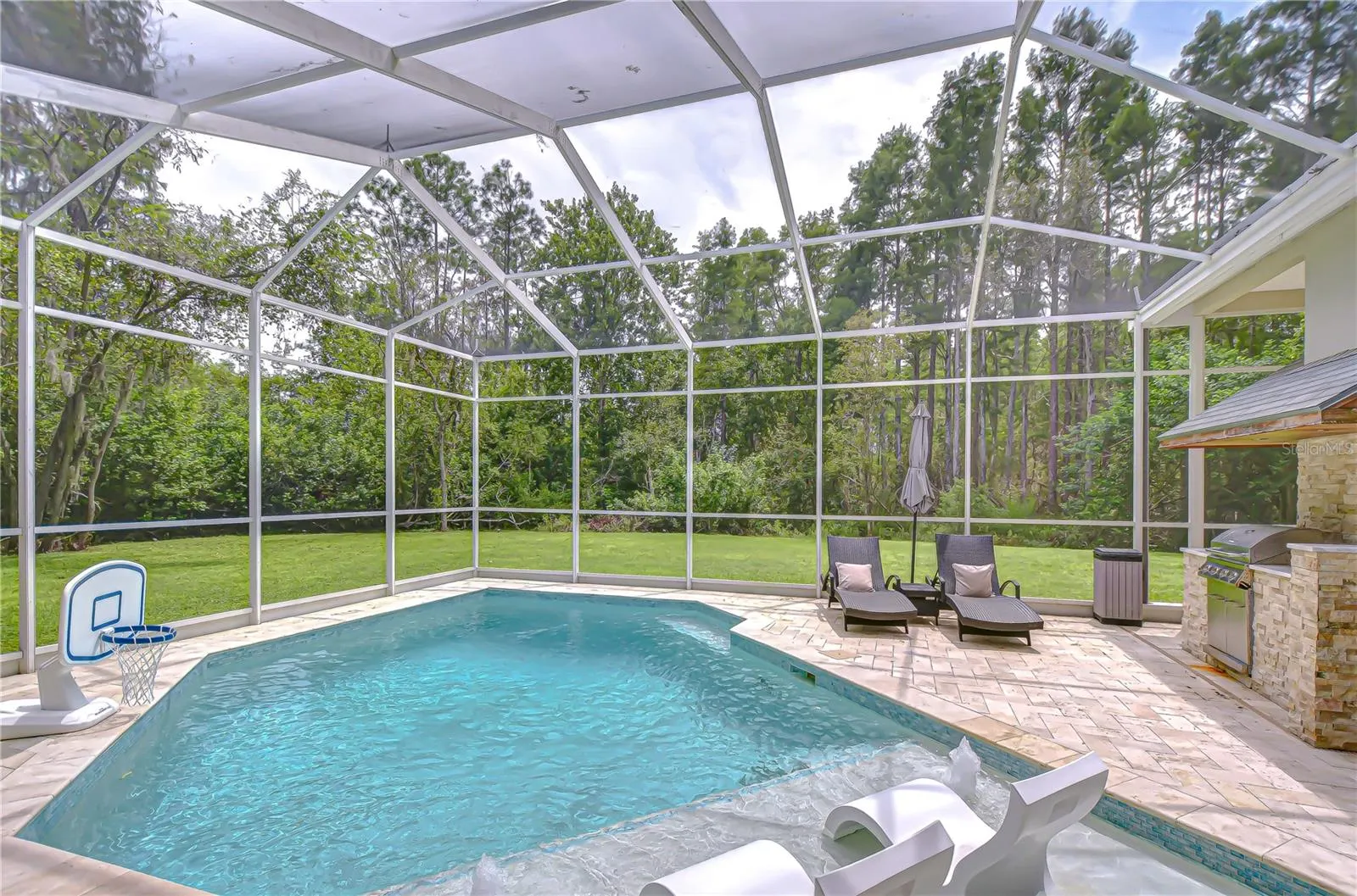 15907 RACE TRACK RD