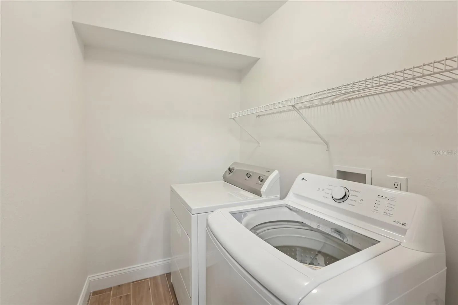 2407 CYPRESS POND RD #2407, #2407