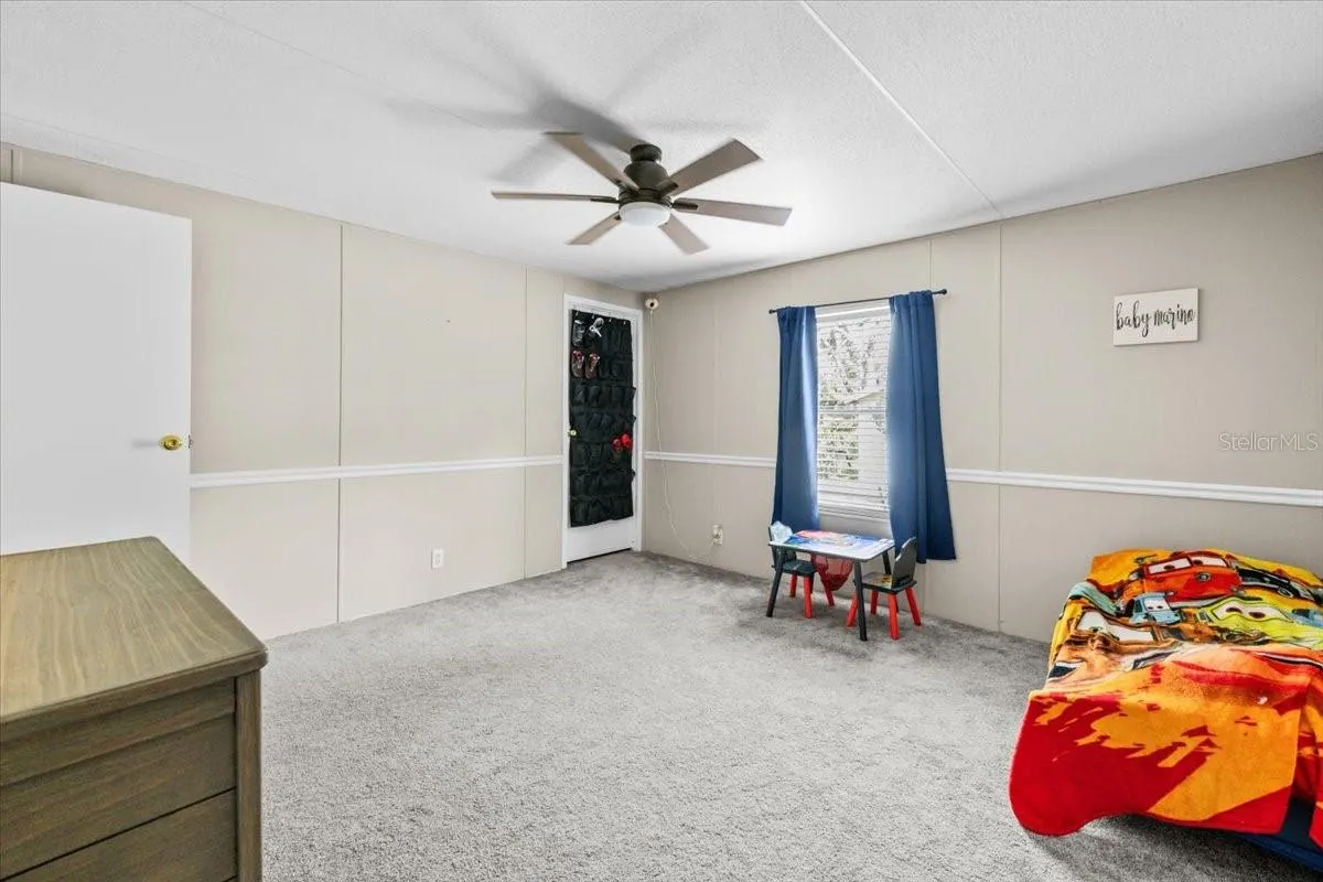 13920 HILLCREST DR