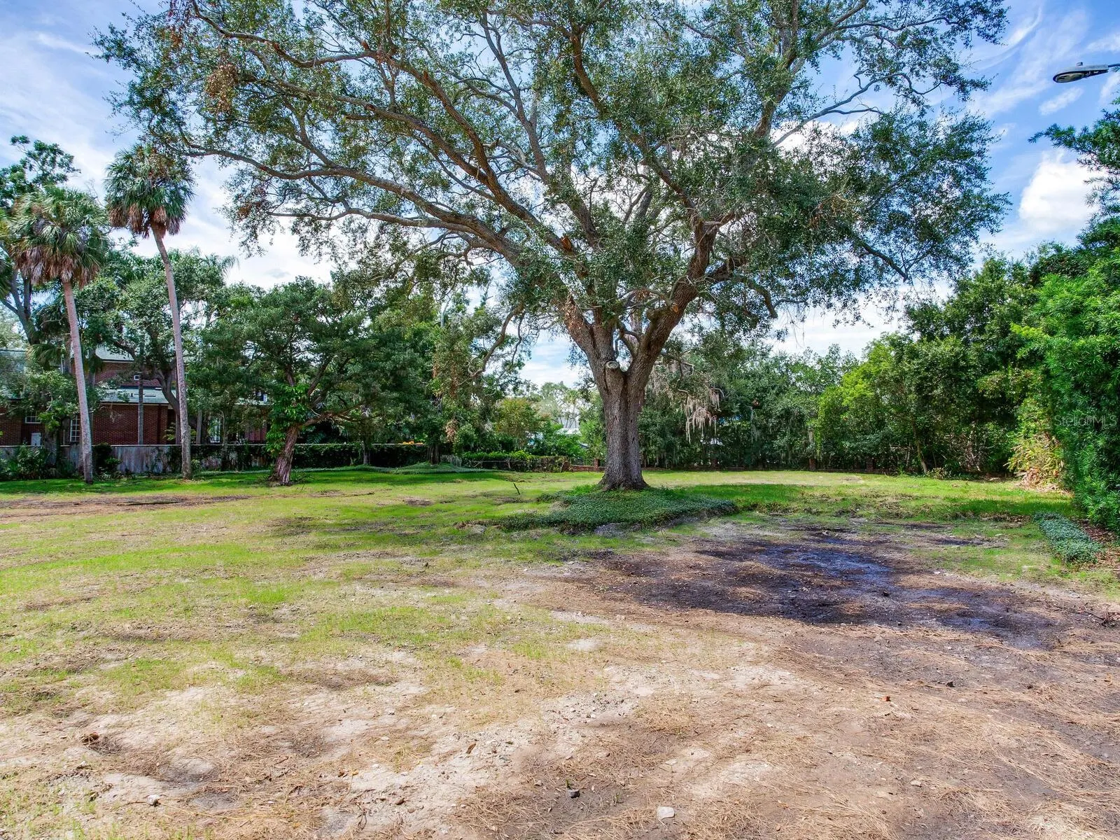 5001 S SHORE CREST CIR