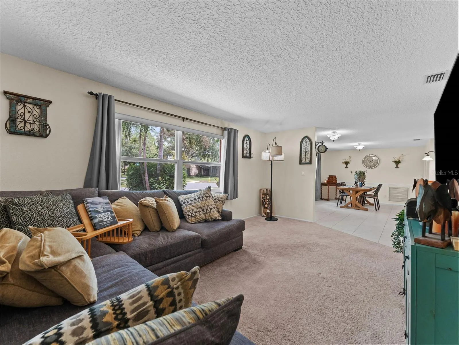 1436 WEXFORD DR N