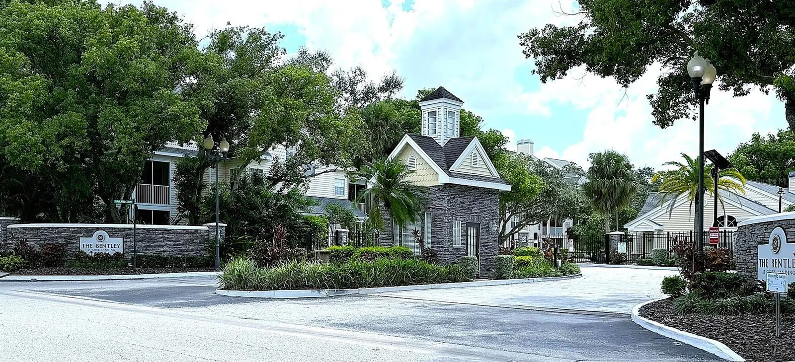 3261 HAVILAND CT #303, #303