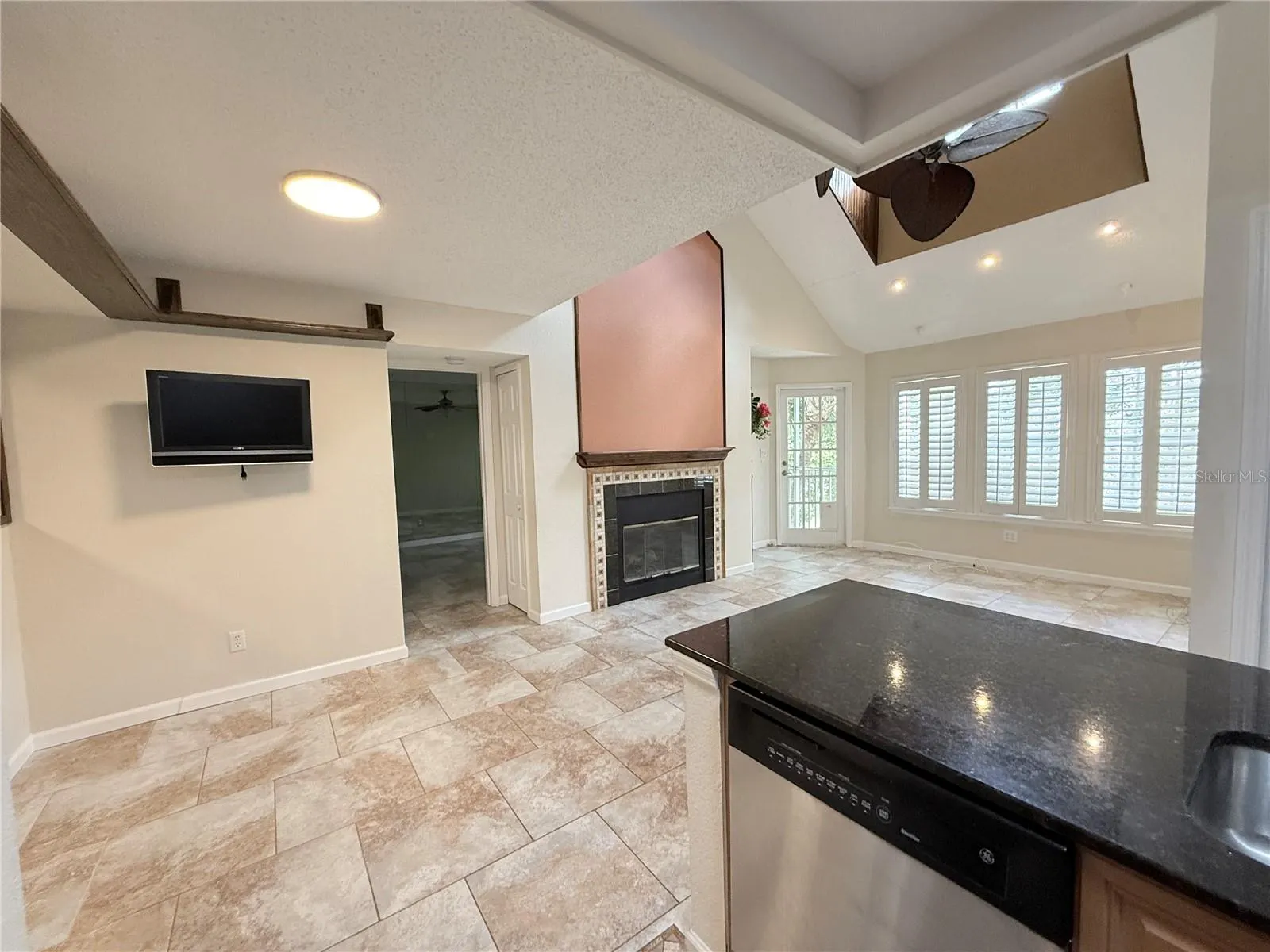 3261 HAVILAND CT #303, #303