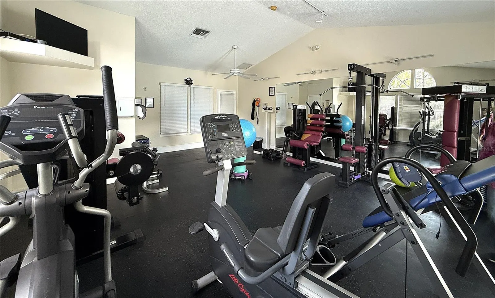 3261 HAVILAND CT #303, #303