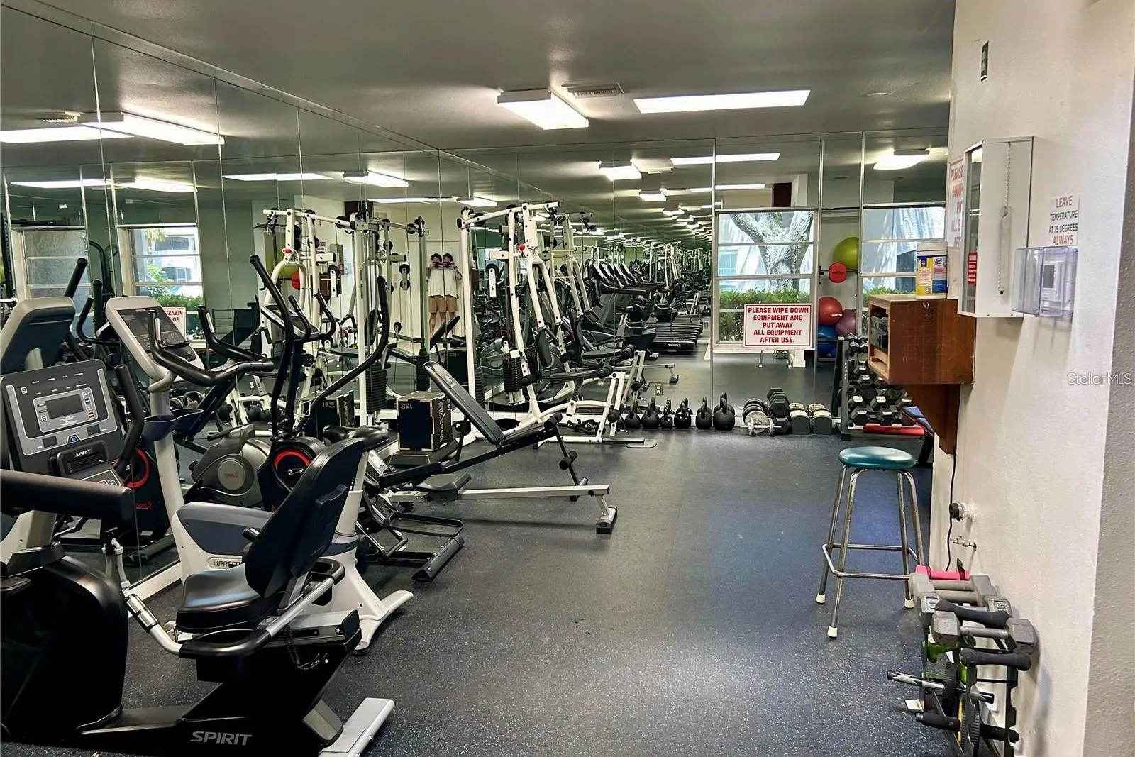 3020 BONAVENTURE CIR #204, #204