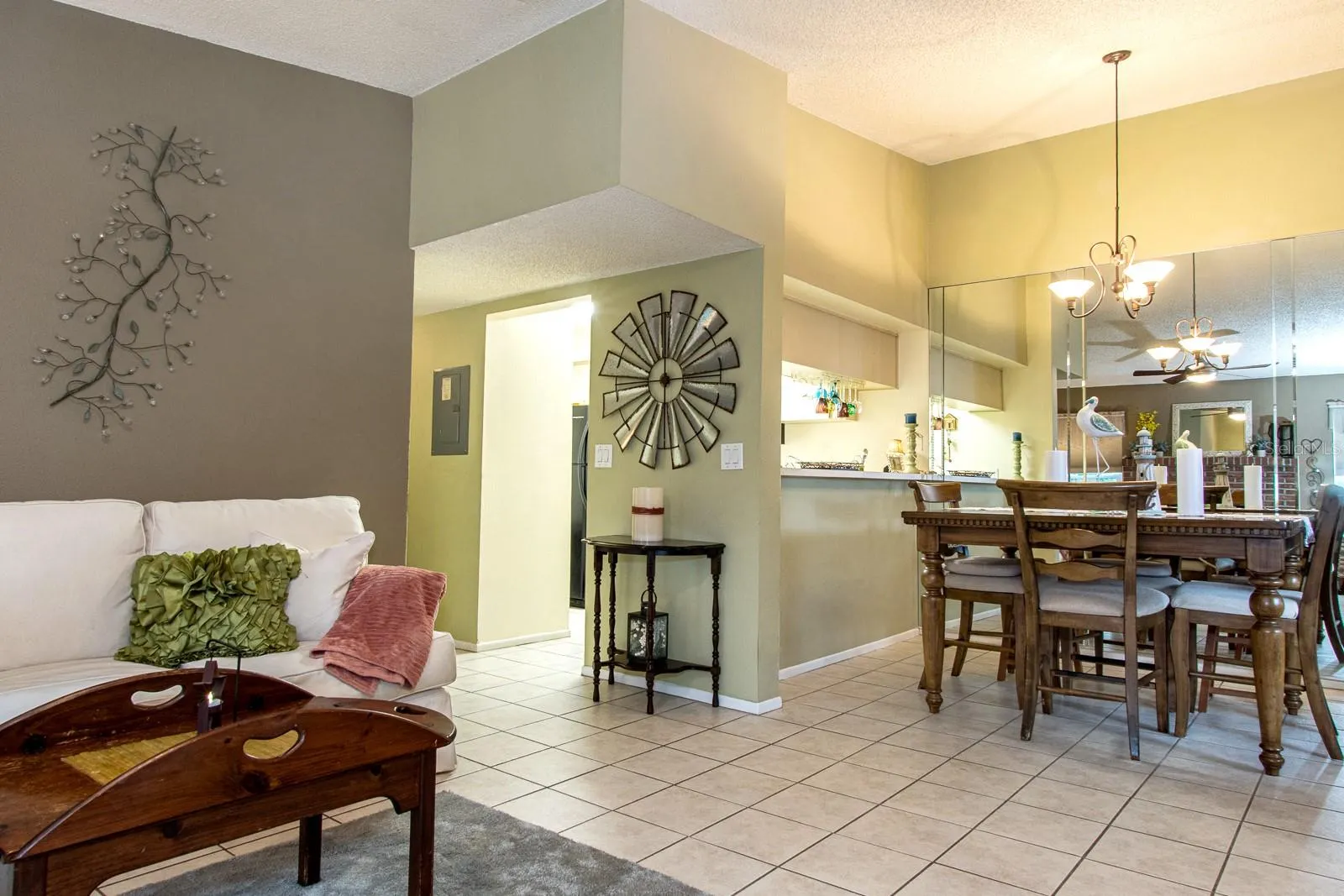 3020 BONAVENTURE CIR #204, #204