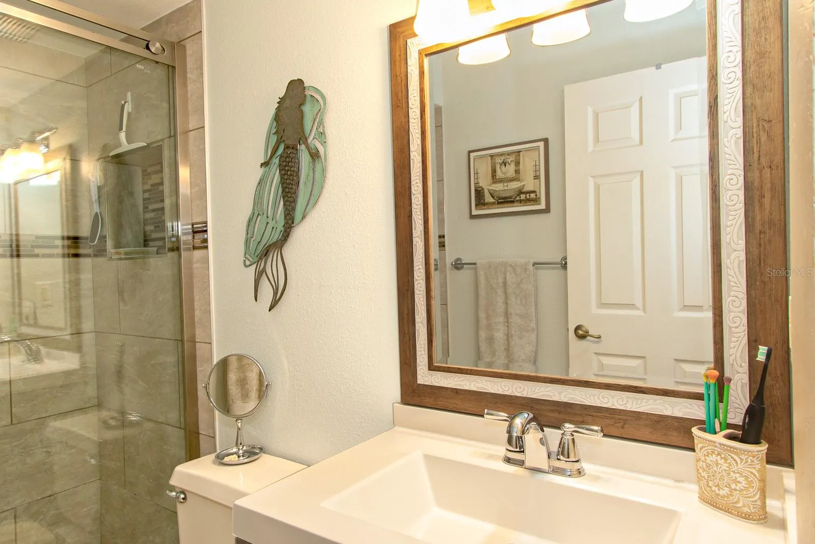 3020 BONAVENTURE CIR #204, #204