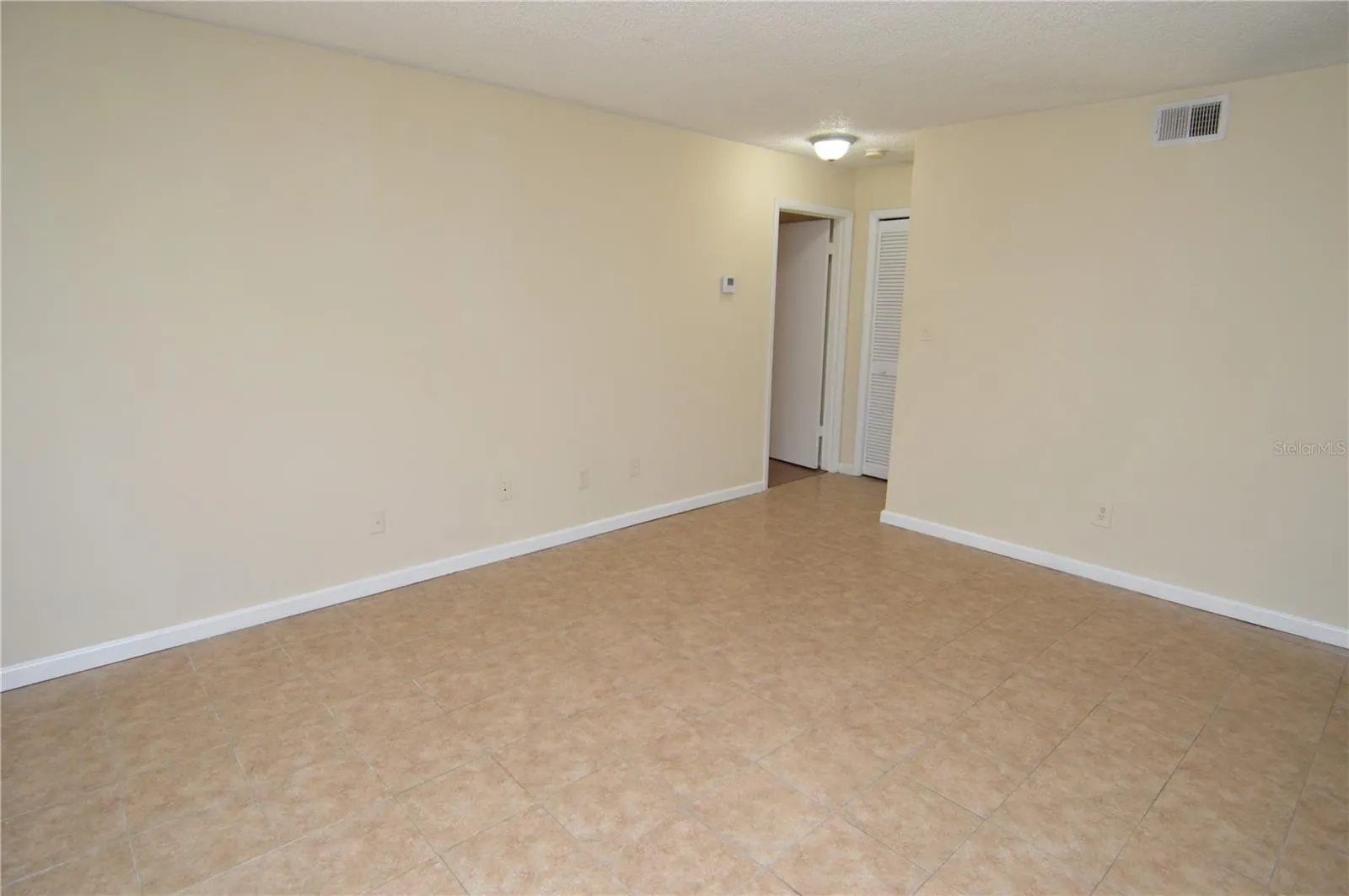 8647 MALLARD RESERVE DR #103, #103