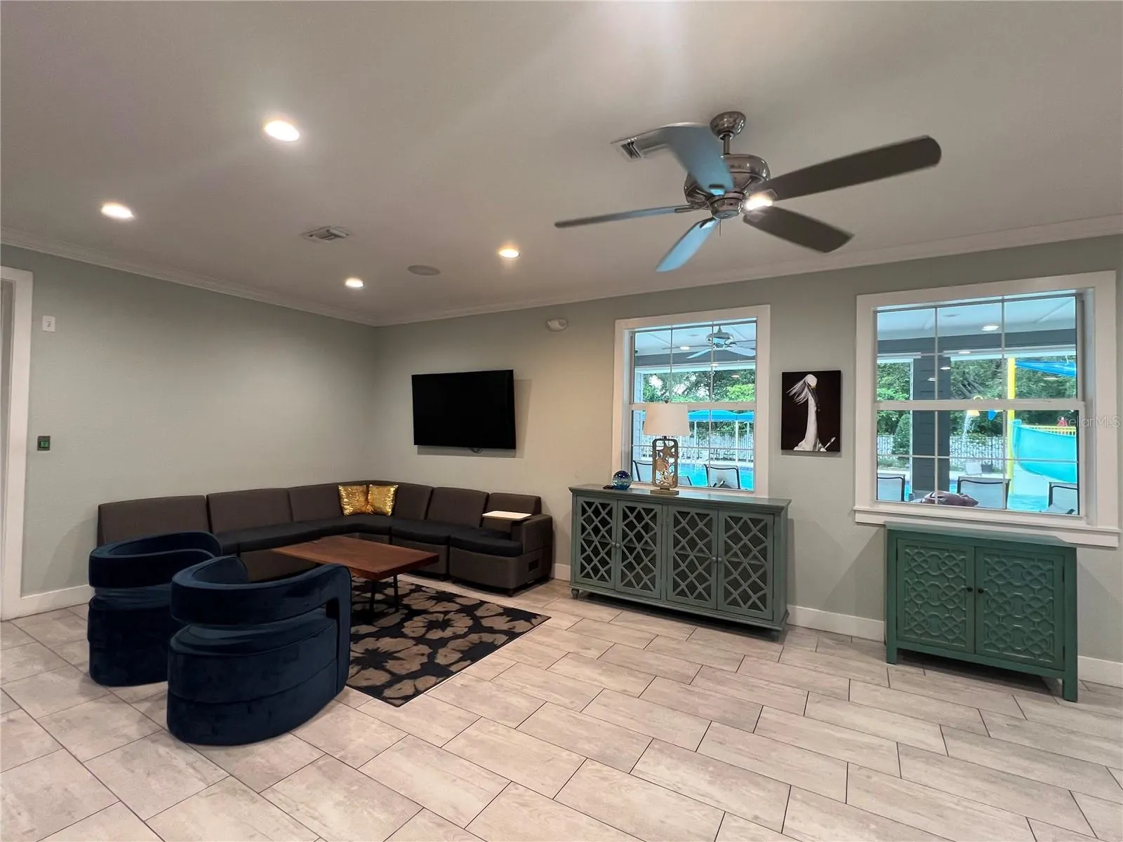8425 QUARTER HORSE DR