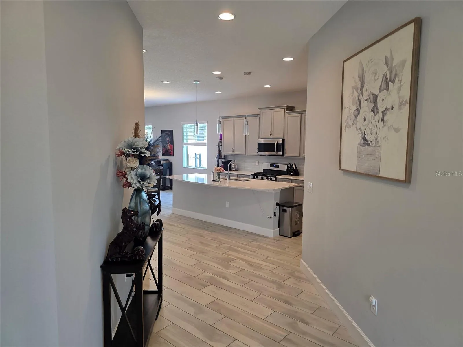 6123 VOYAGERS PL