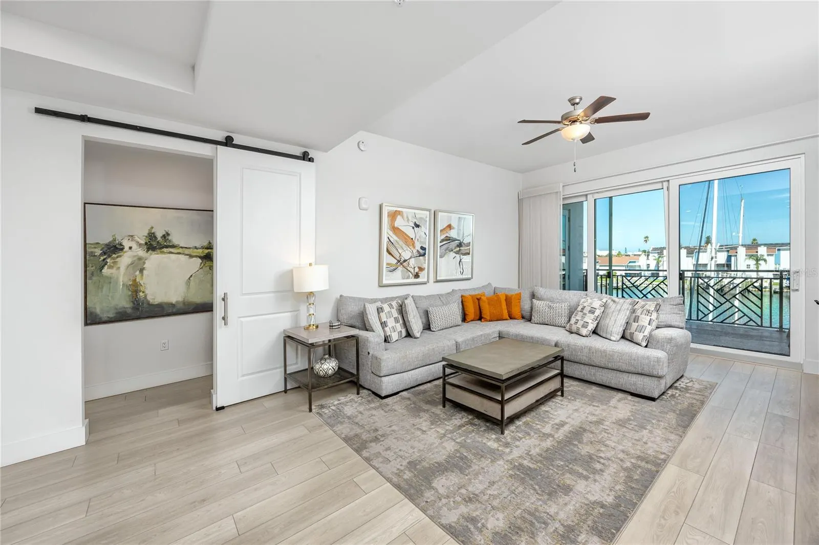 300 150TH AVE #305, #305