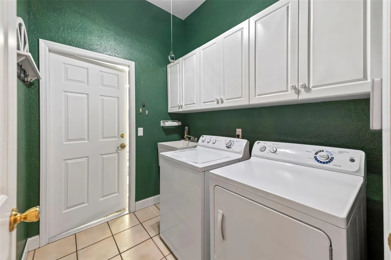 2414 GERBER DAIRY RD