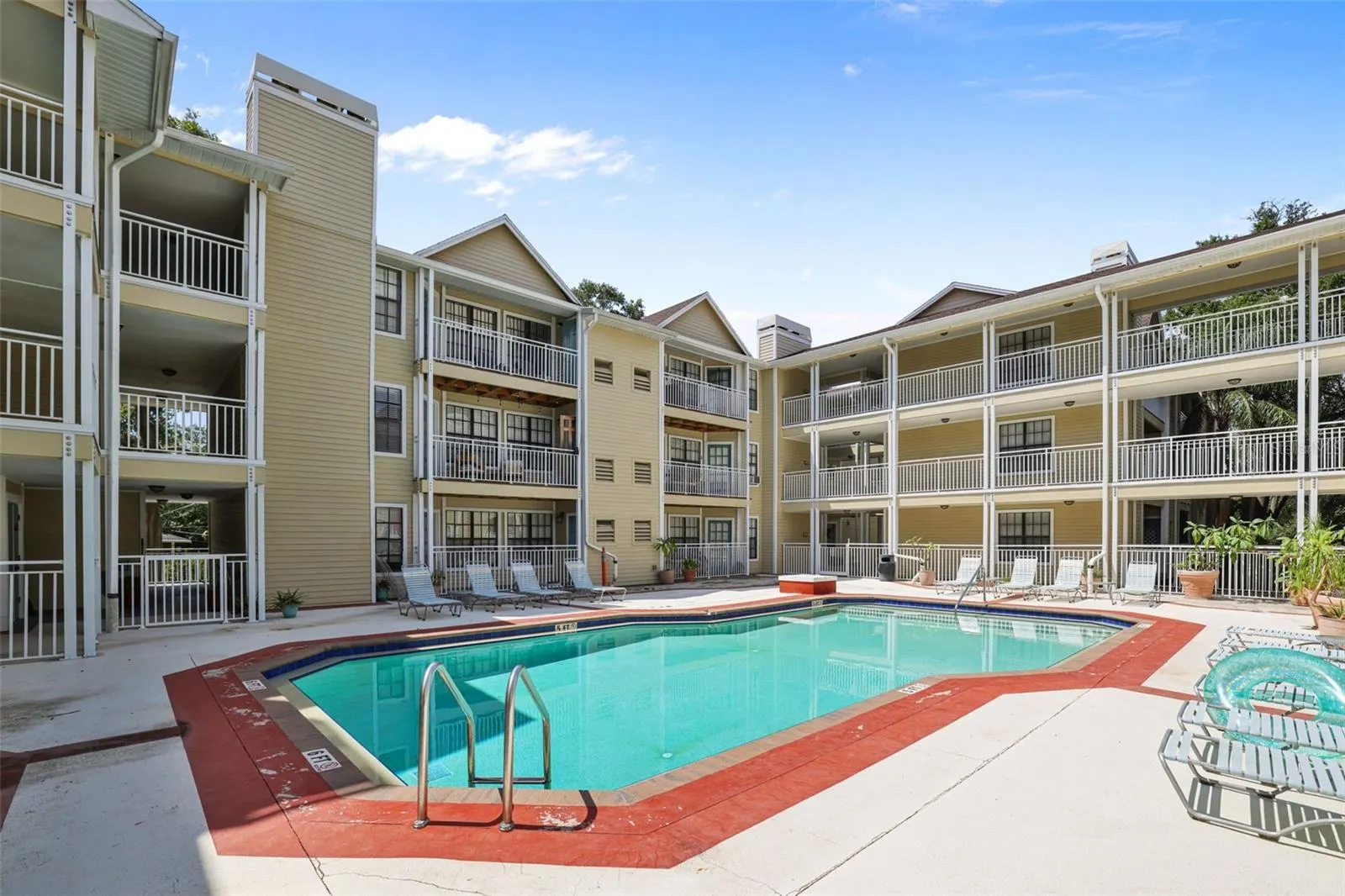 1000 W HORATIO ST #126, #126