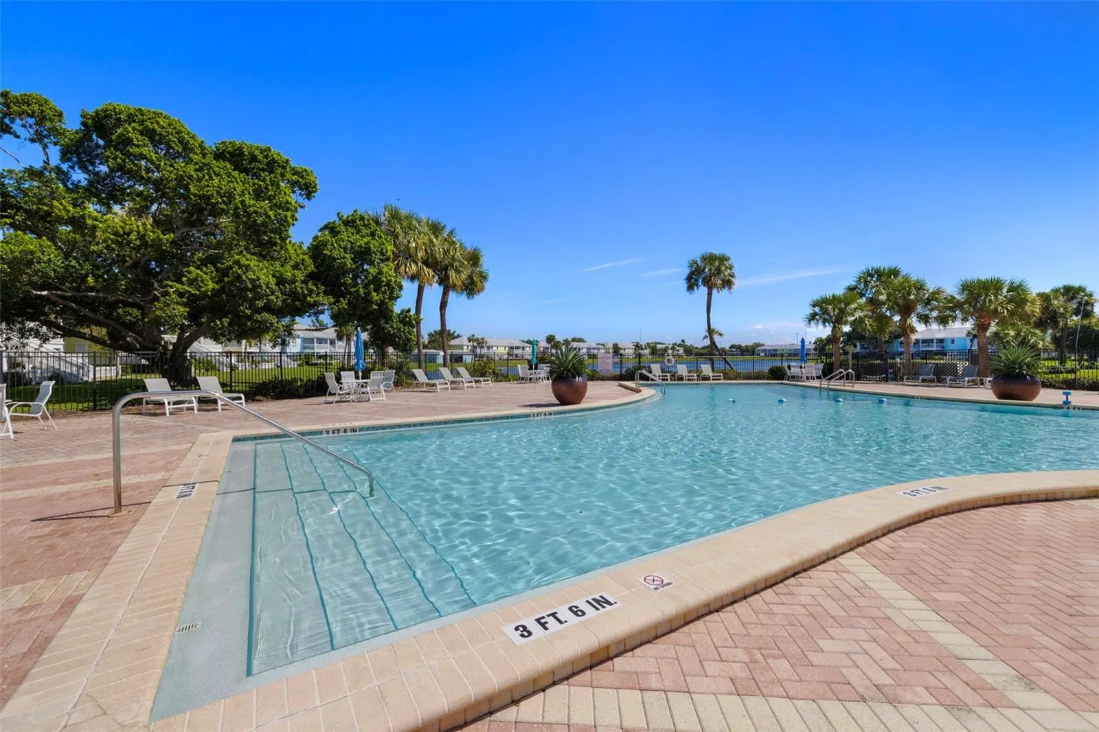 249 POMPANO DR SE #B, #B