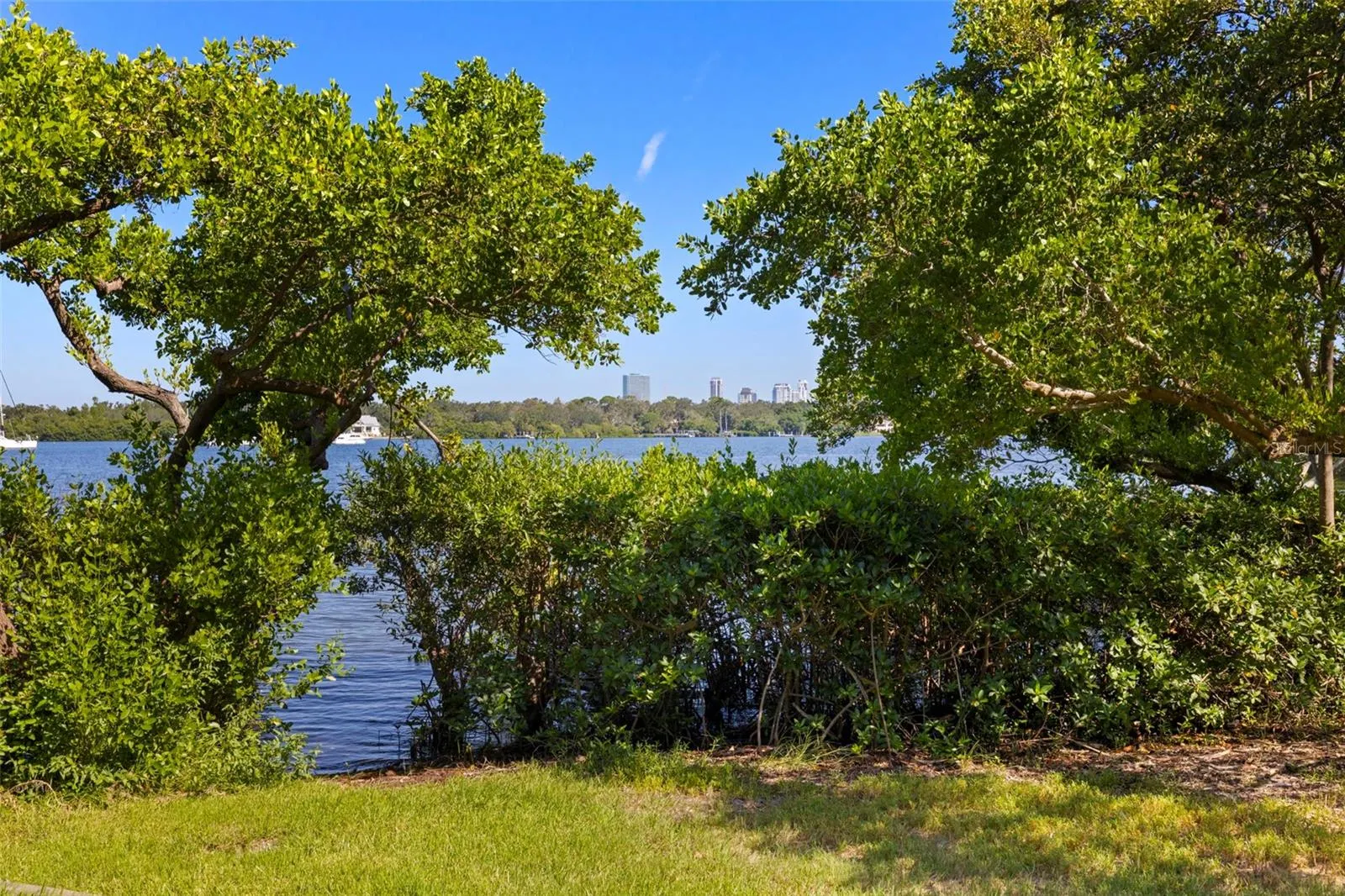 249 POMPANO DR SE #B, #B