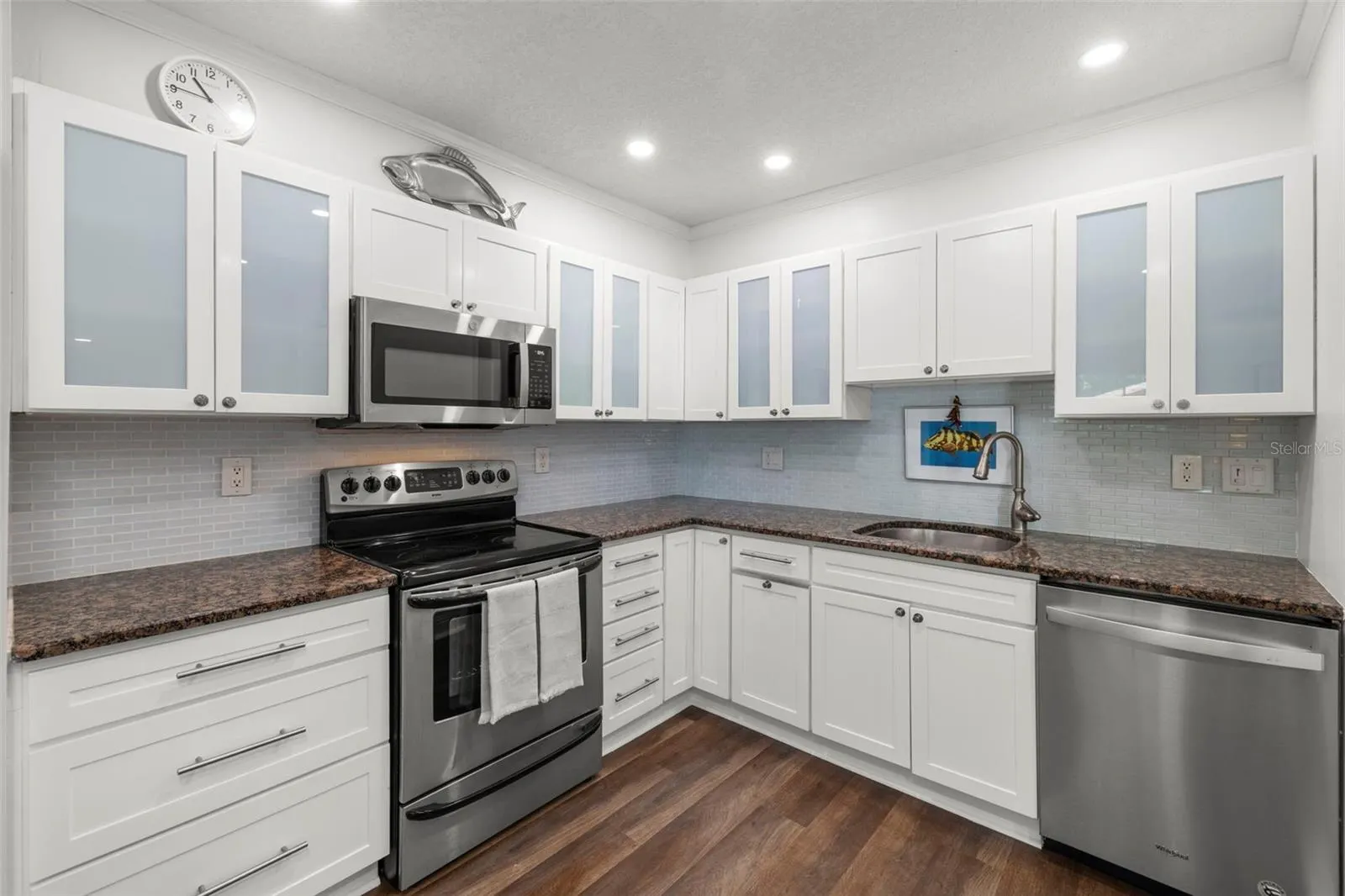 249 POMPANO DR SE #B, #B