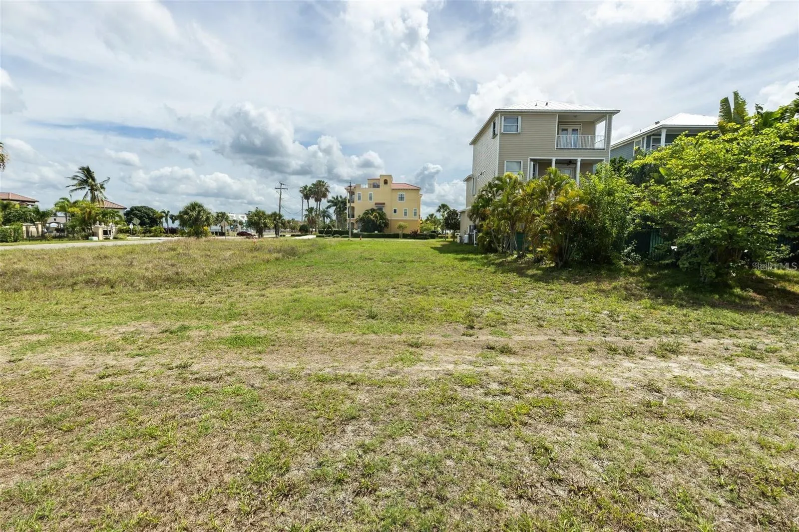 1342 APOLLO BEACH BLVD S