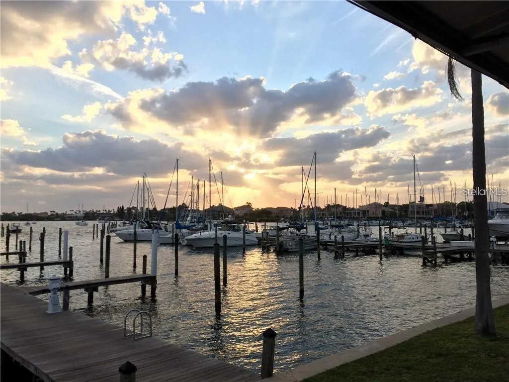 1342 APOLLO BEACH BLVD S