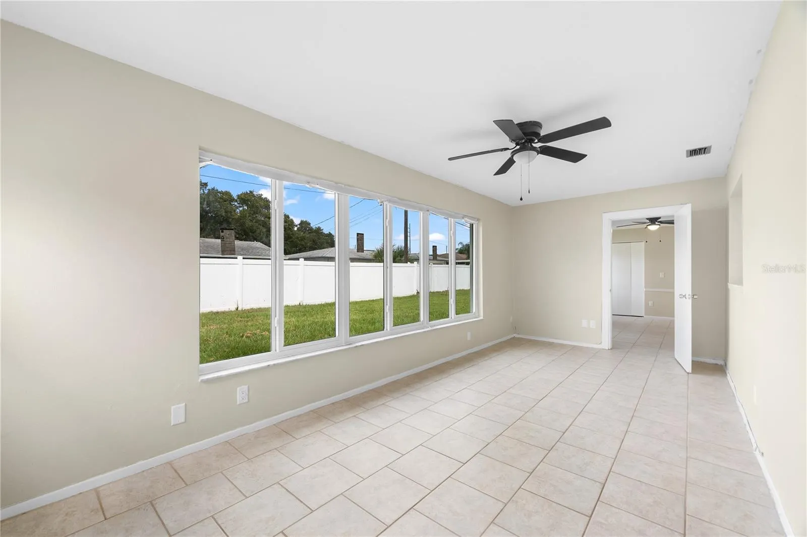 1468 SANDY LN