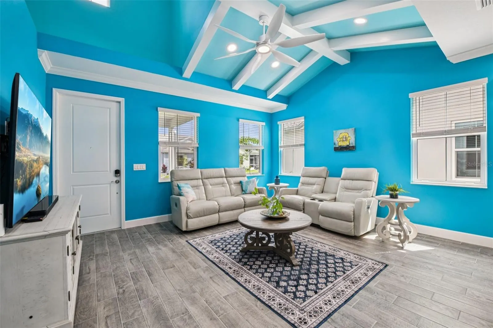 309 GYPSY PALACE LN