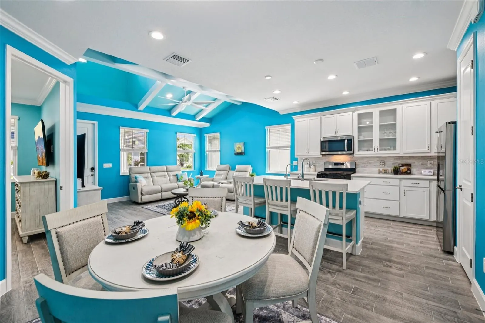 309 GYPSY PALACE LN