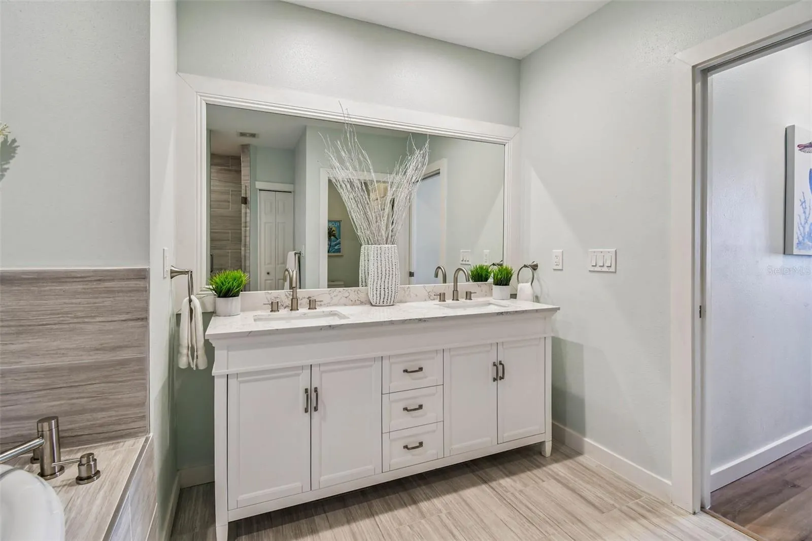 530 S GULFVIEW BLVD #304, #304
