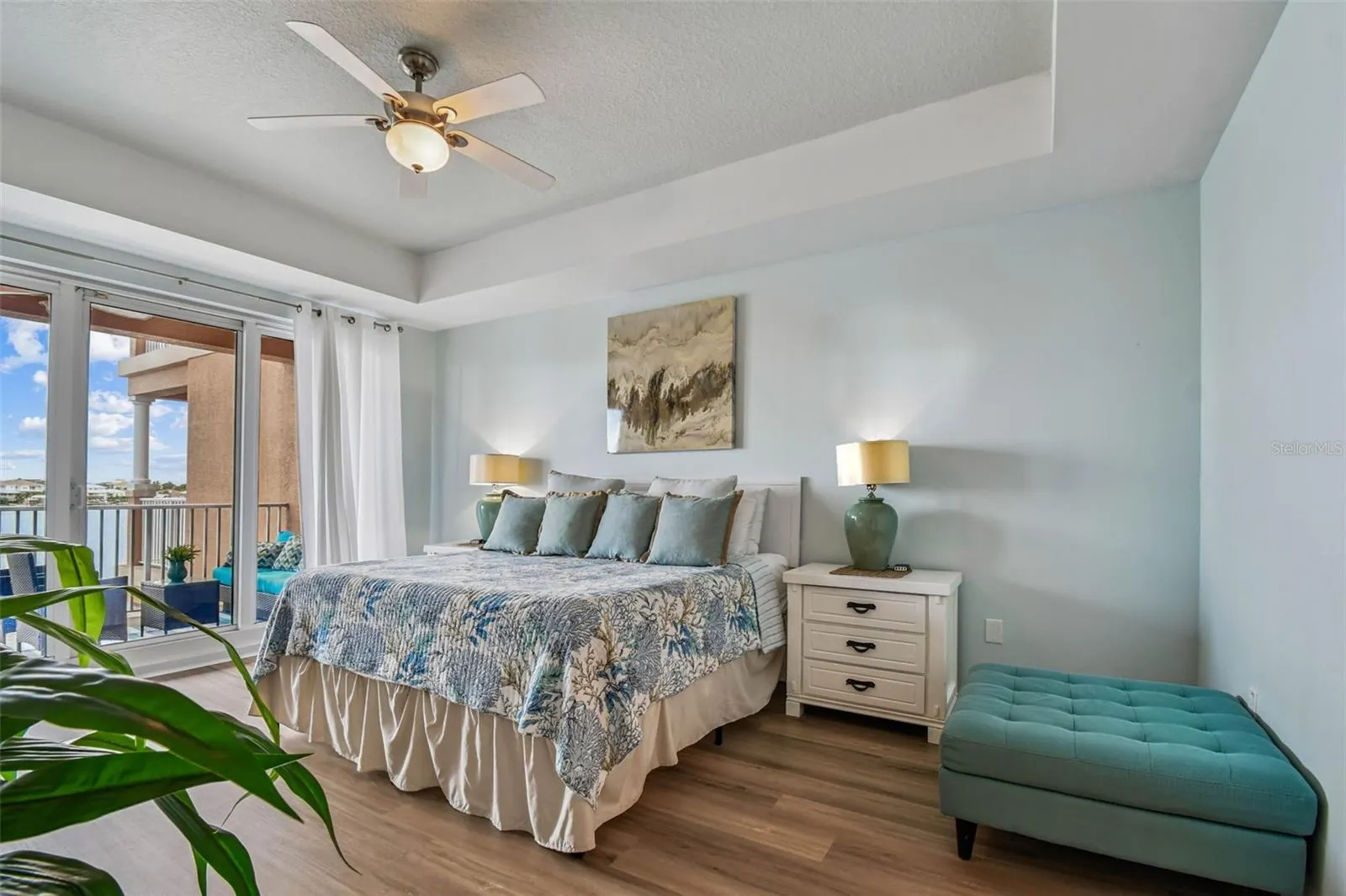 530 S GULFVIEW BLVD #304, #304