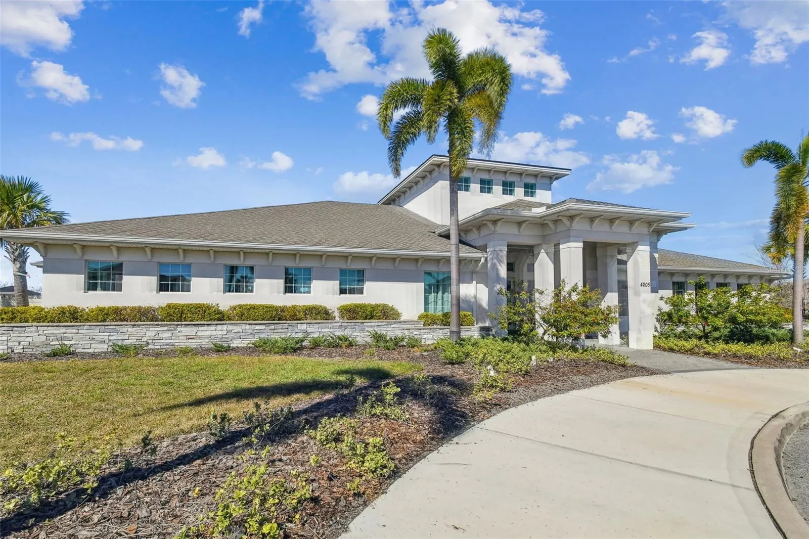 7205 RONNIE GARDENS CT