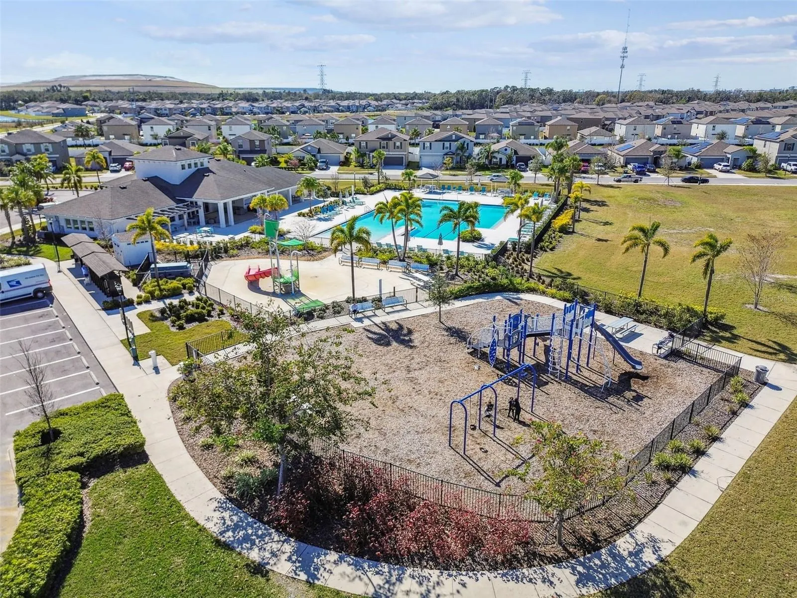 7205 RONNIE GARDENS CT