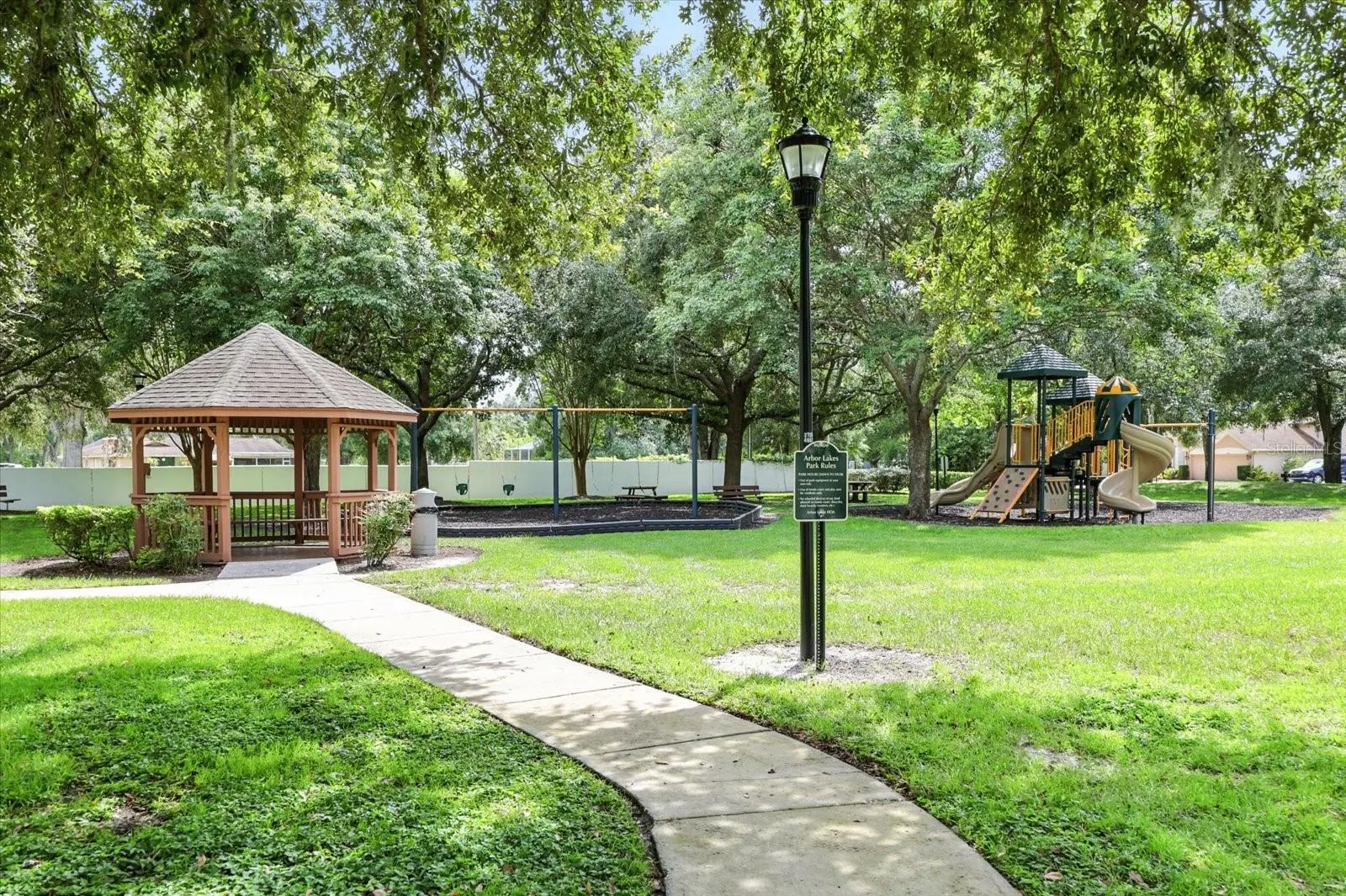 15130 ARBOR HOLLOW DR