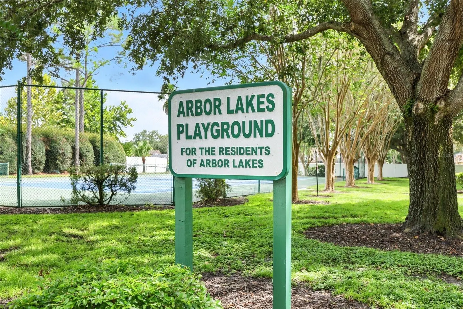 15130 ARBOR HOLLOW DR