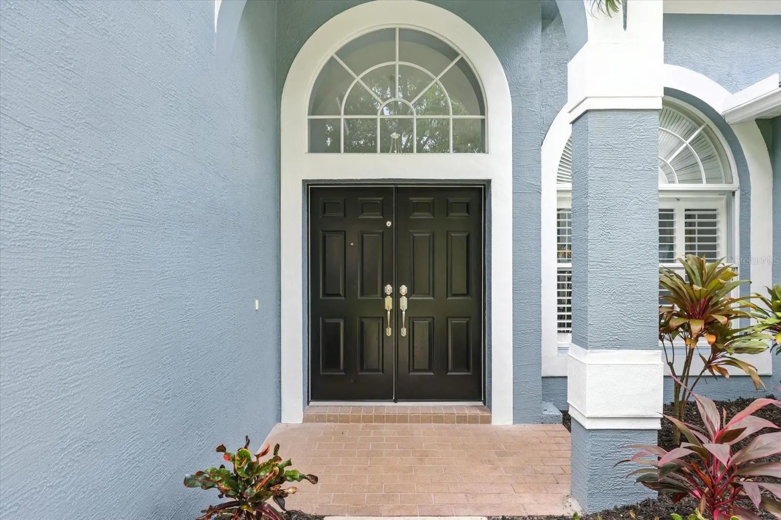 15130 ARBOR HOLLOW DR
