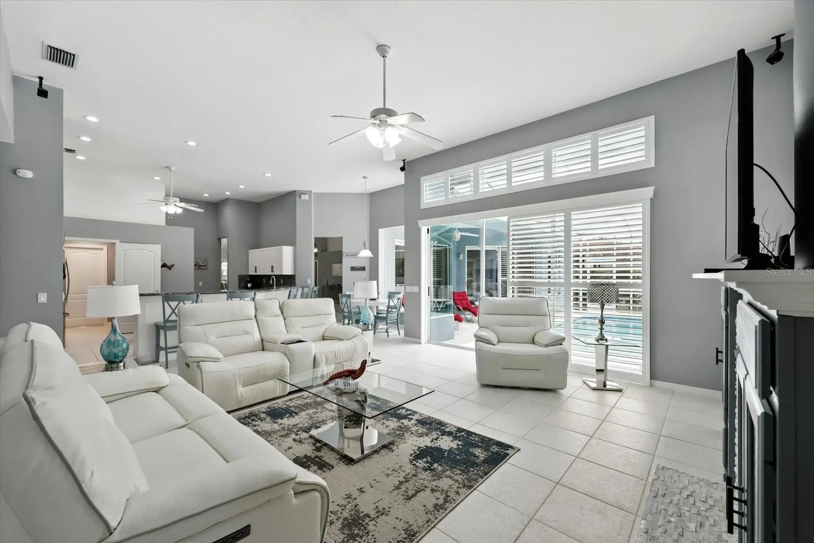 15130 ARBOR HOLLOW DR