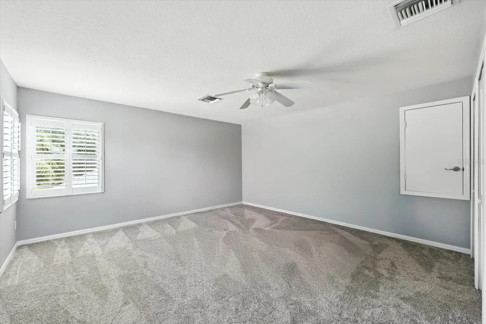 15130 ARBOR HOLLOW DR