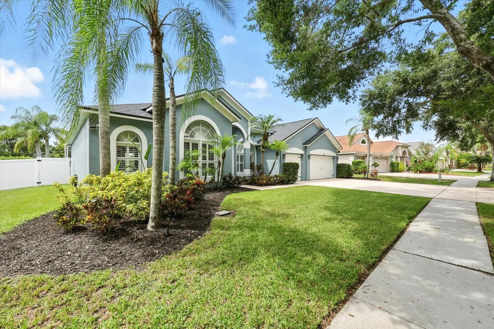 15130 ARBOR HOLLOW DR