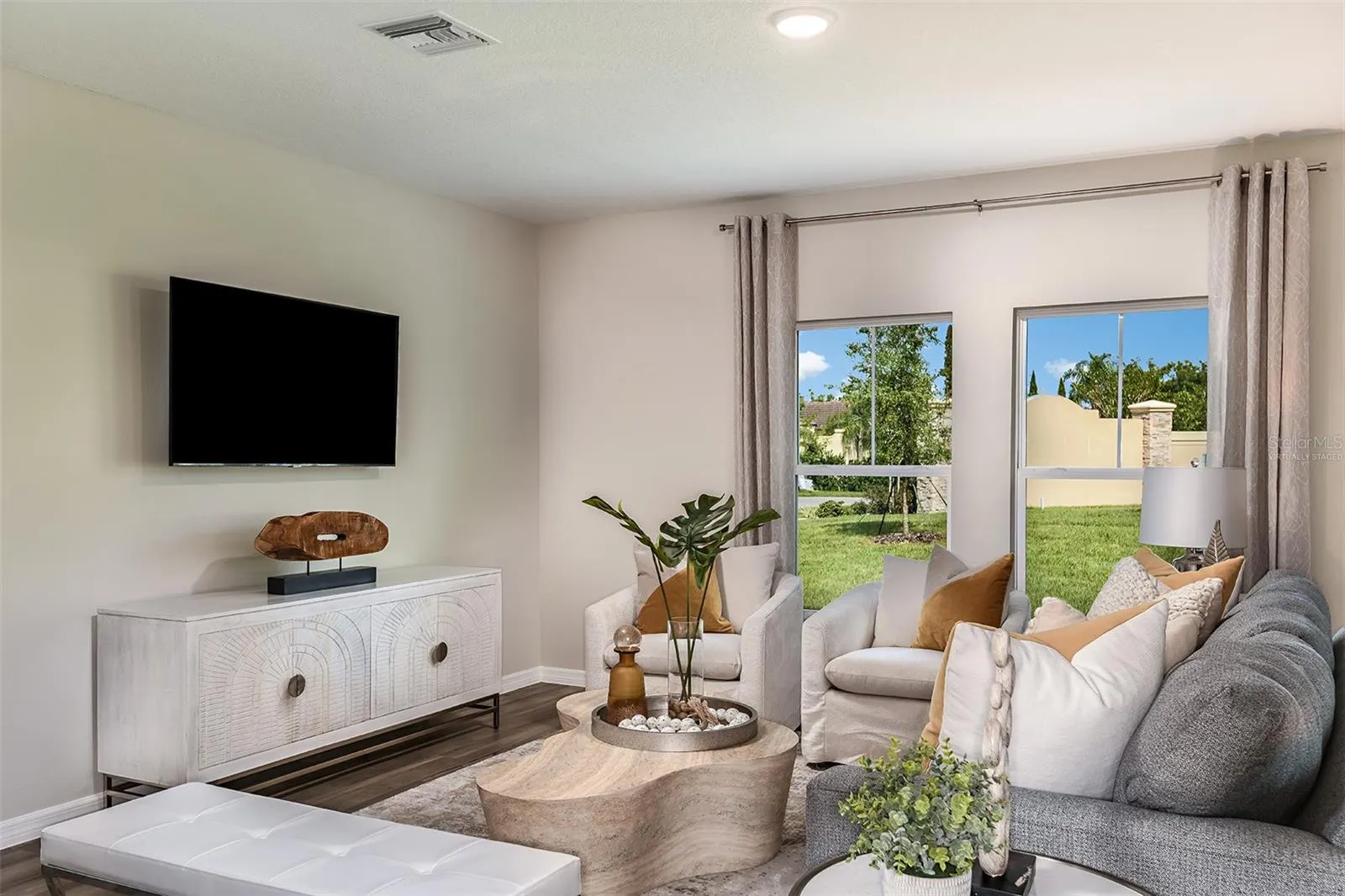 4118 GERBERA DAISY AVE