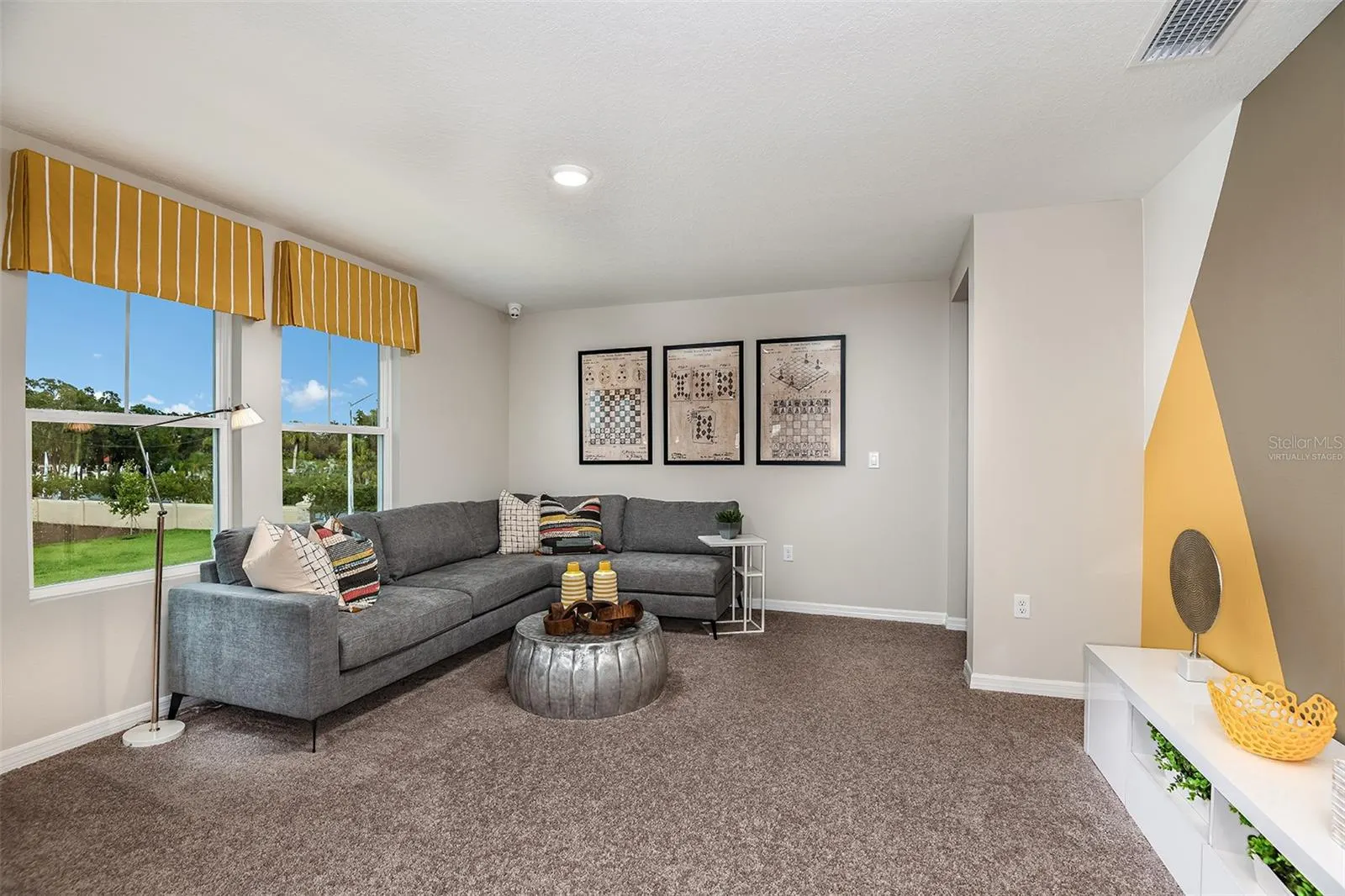 4118 GERBERA DAISY AVE