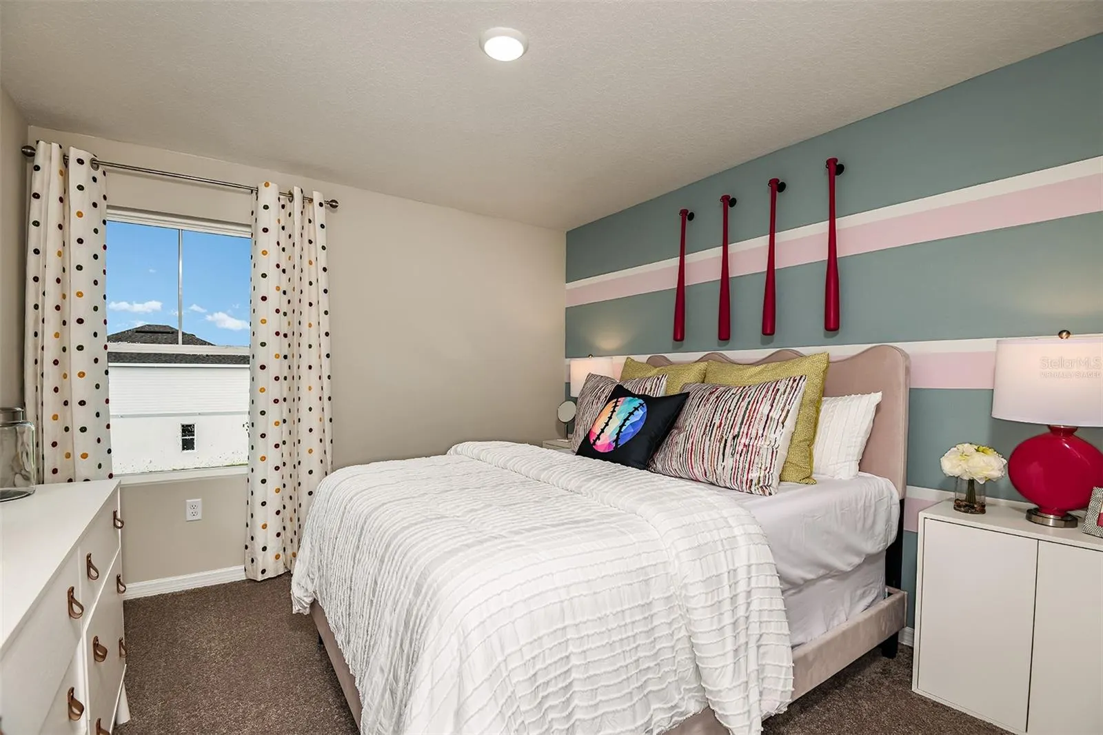 4118 GERBERA DAISY AVE