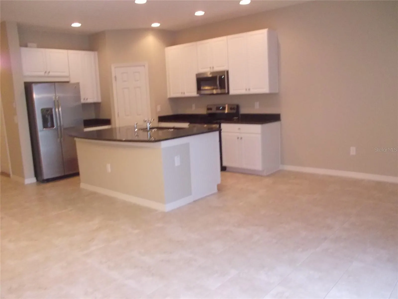 6915 WOODCHASE GLEN DR