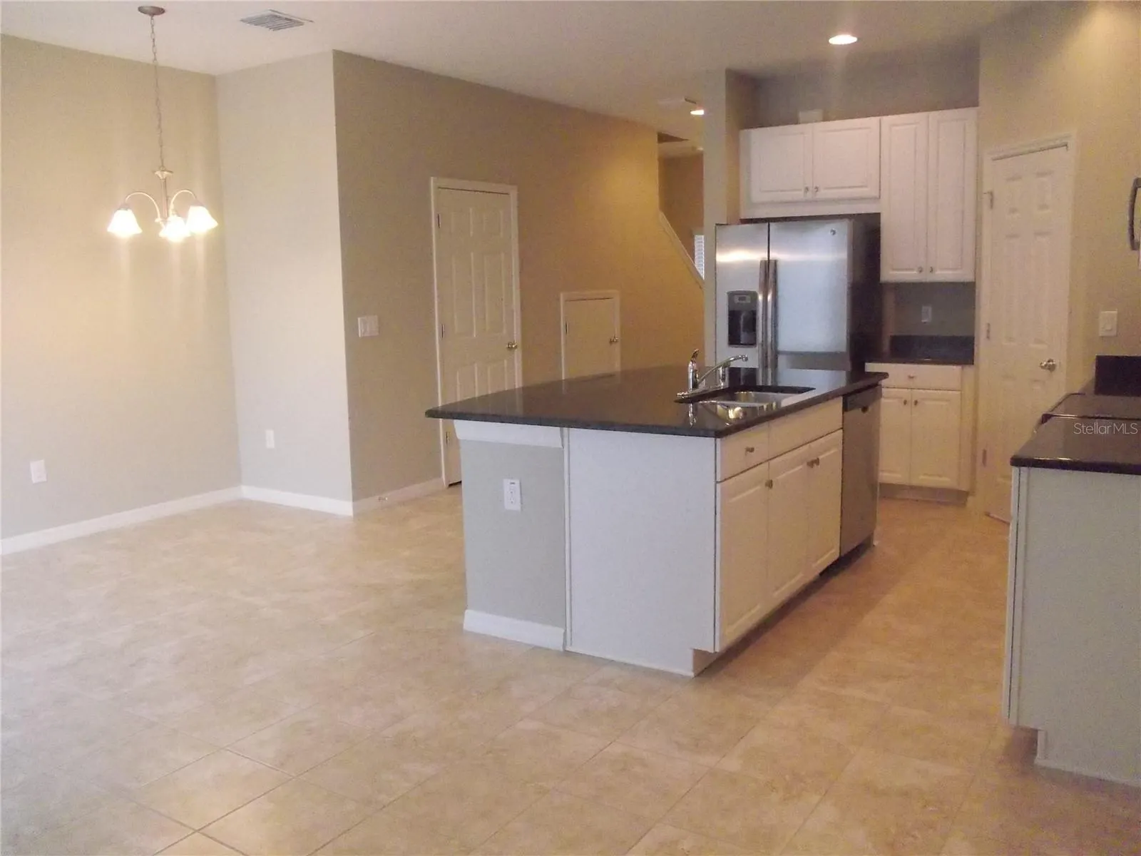 6915 WOODCHASE GLEN DR