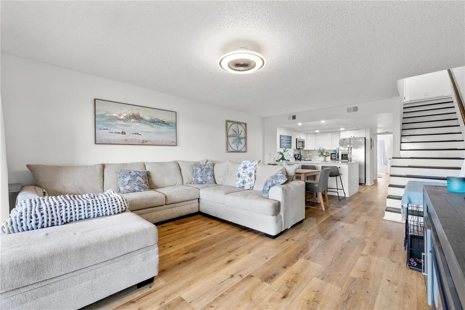 9472 TARA CAY CT #2, #2