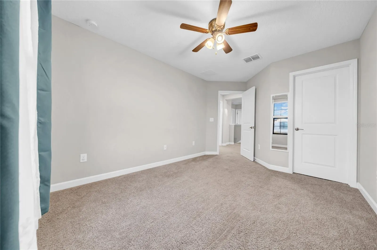 10031 SAGE CREEK DR