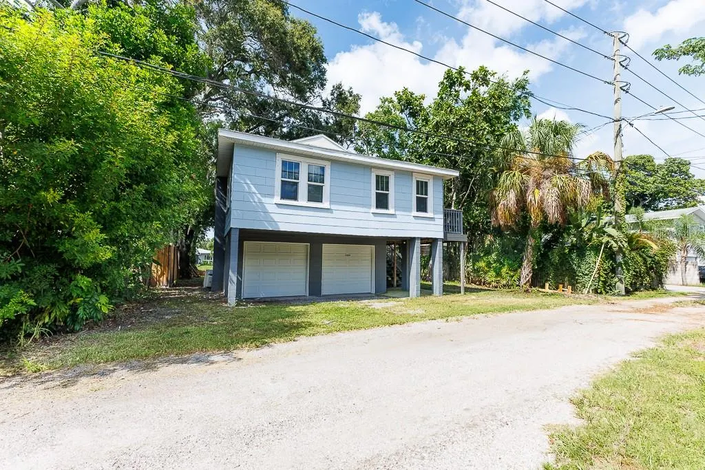 2434 9TH AVE N