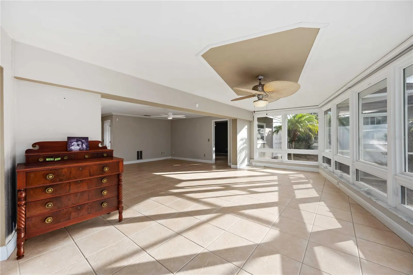14039 LEEWARD DR
