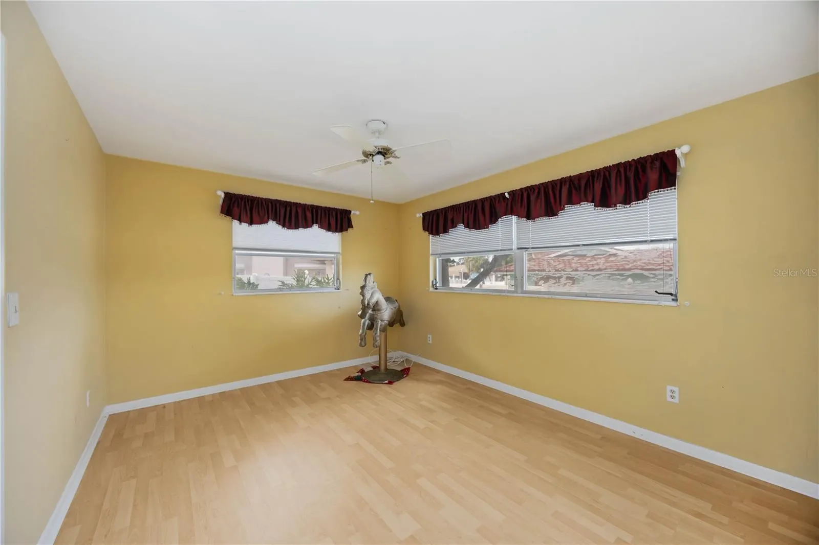 14039 LEEWARD DR
