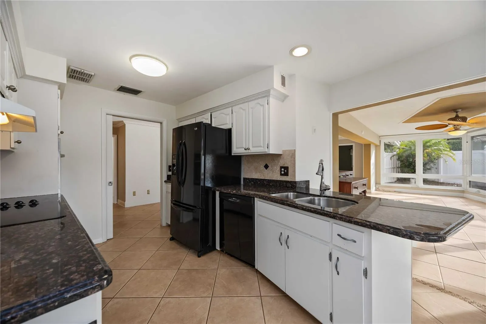 14039 LEEWARD DR