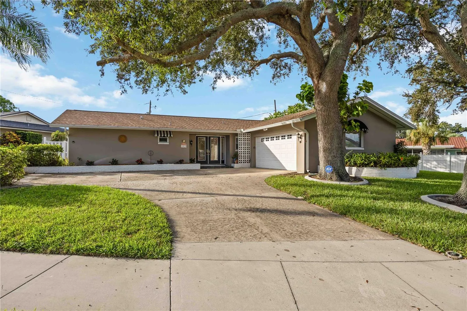 14039 LEEWARD DR