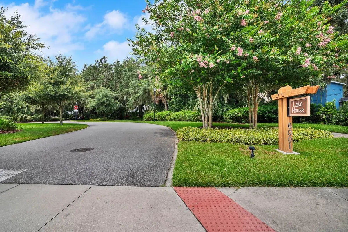 5786 SPOTTED HARRIER WAY