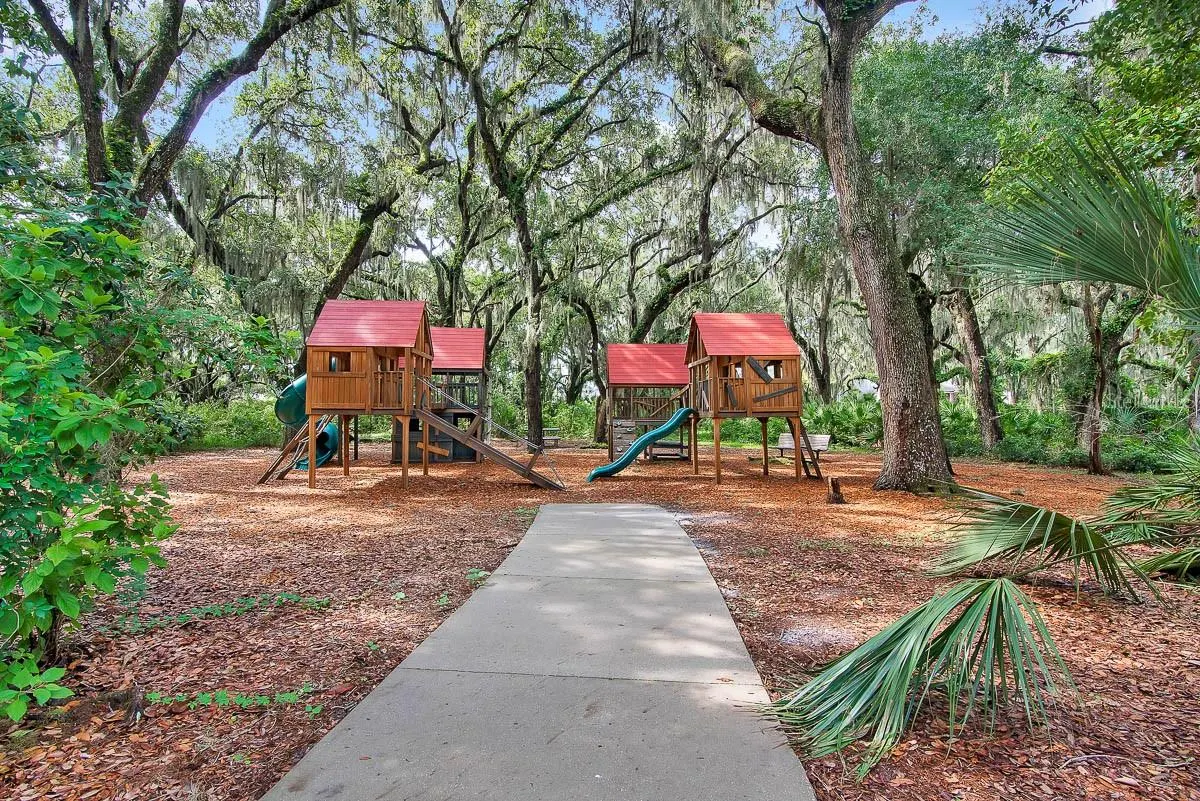 5786 SPOTTED HARRIER WAY